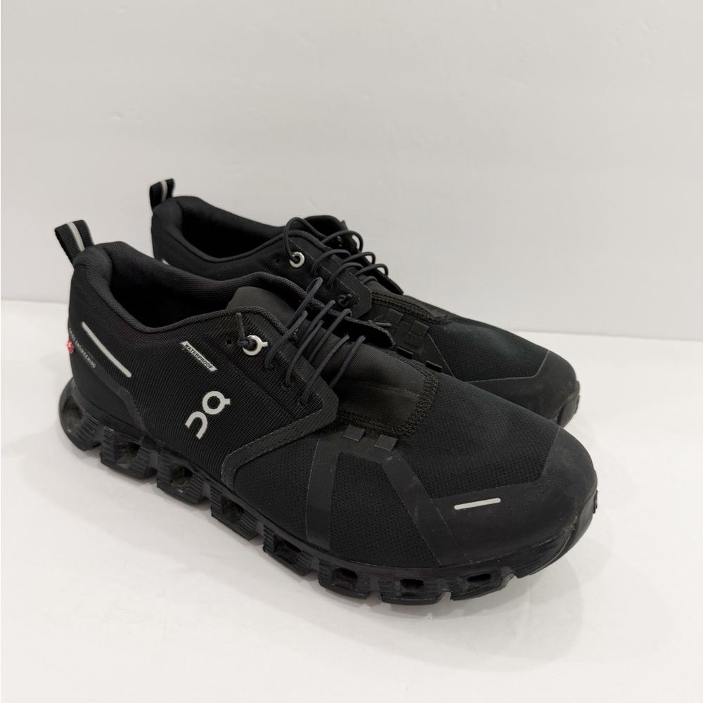 On Running Cloud 5 Waterproof Shoes